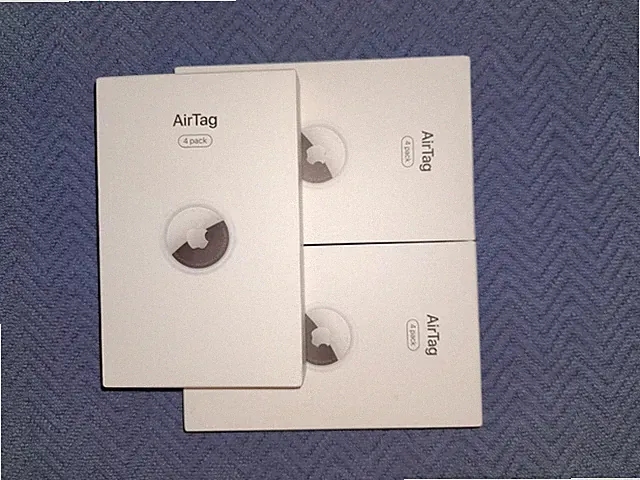 Apple Air Tags-3 packs- 4 per pack